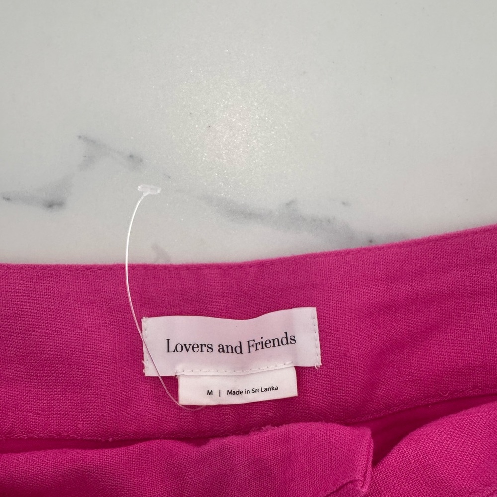 Revolve Lovers and Friends shorts size medium - Picture 5 of 6